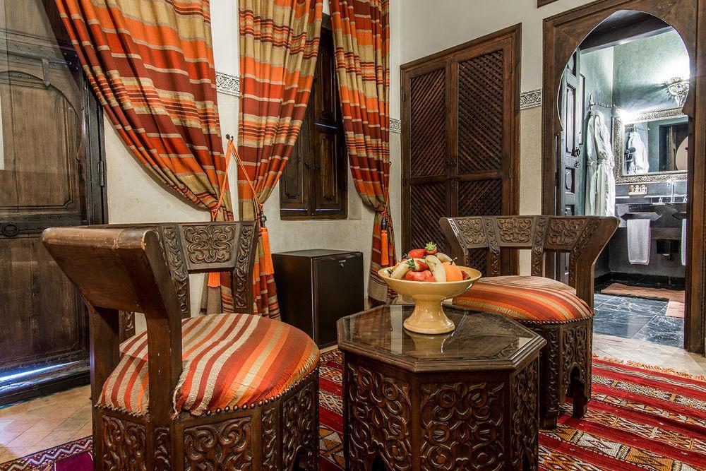 Riad El Noujoum Marrakesh Exterior photo