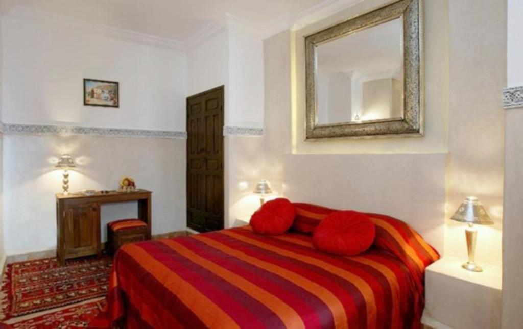 Riad El Noujoum Marrakesh Room photo
